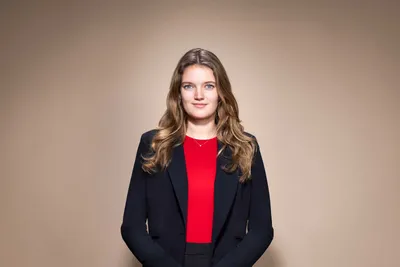 Charlotte Loomans